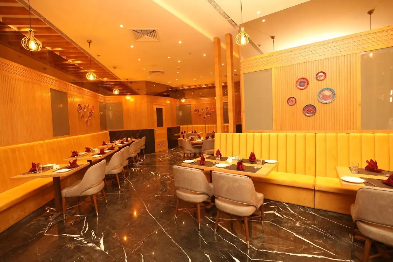 Regenta Central Udaipur, Court Circle Hotel